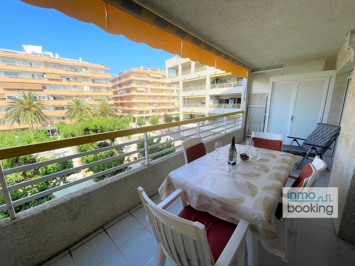 Diamant Apartment, Con Parking Салоу Экстерьер фото